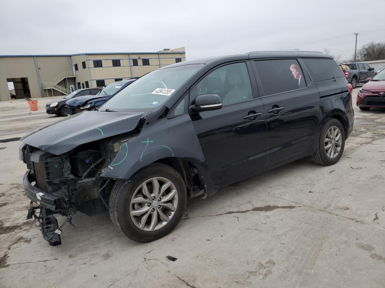 2020 KIA Sedona VIN KNDMB5C19L6613555