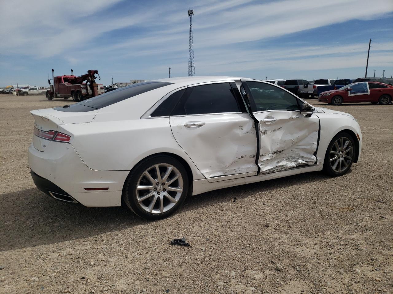 2014 Lincoln MKZ VIN 3LN6L2GK5ER823126 Copart auction photo, side damage thumbnail 3