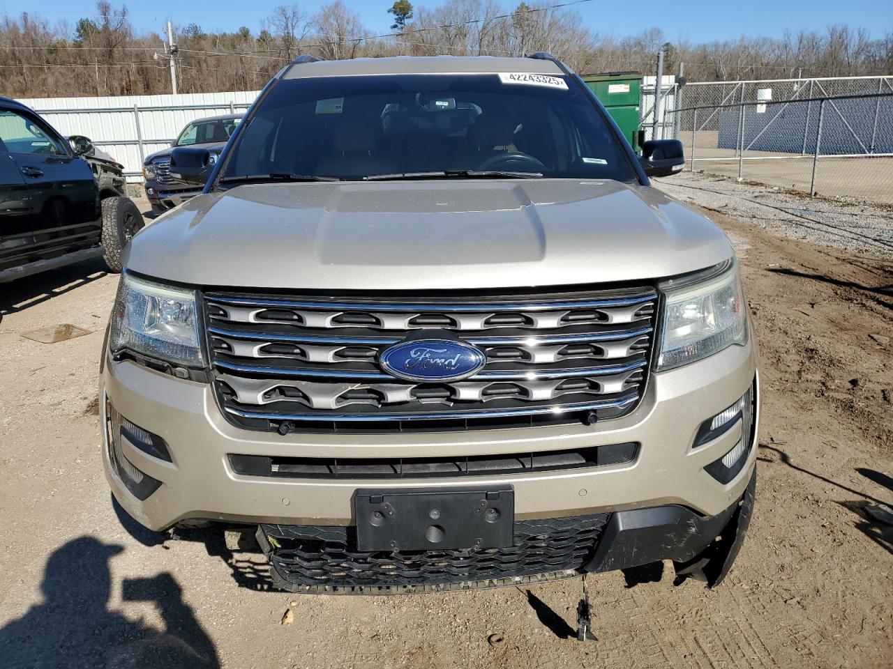 2017 Ford Explorer VIN 1FM5K7D84HGB59708 Copart auction photo, front end damage thumbnail 5