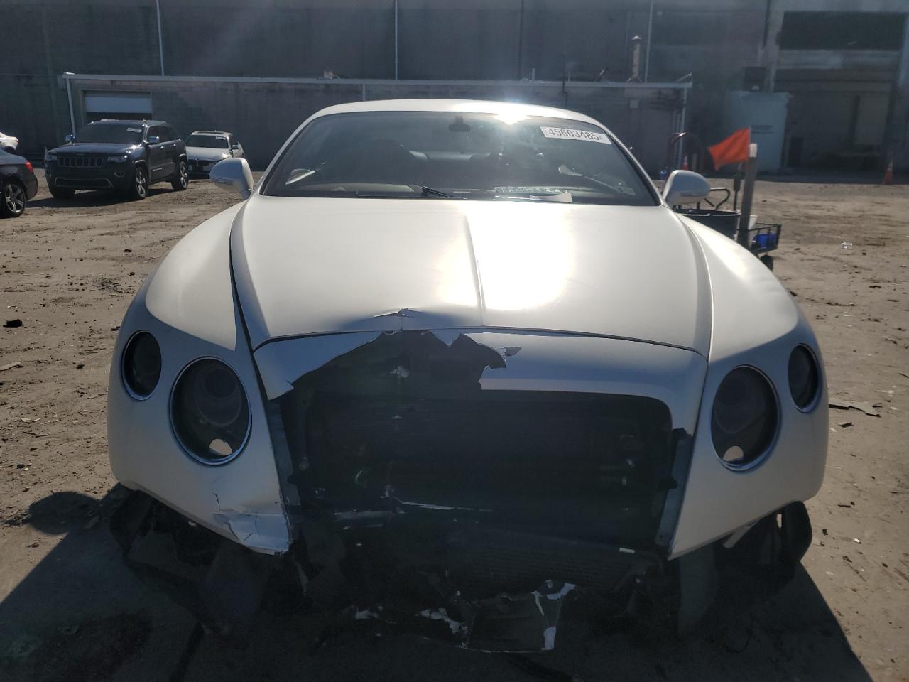 2015 Bentley Continental VIN SCBFJ7ZA6FC044185 Copart auction photo, front end / minor dent/scratches damage thumbnail 5