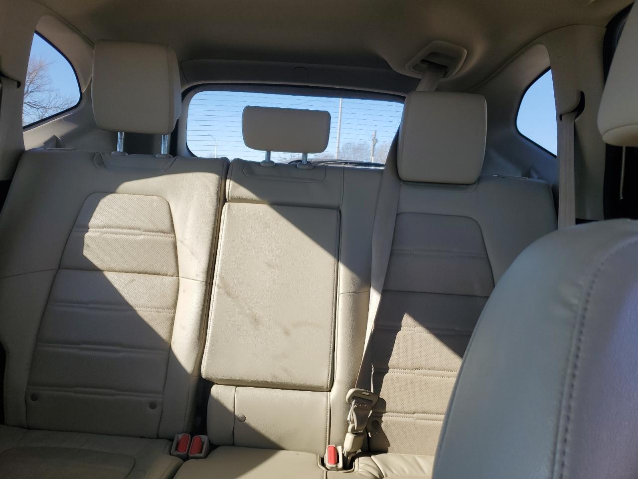 2018 Honda CR-V VIN 2HKRW2H85JH686133 Copart auction photo, normal wear damage thumbnail 10