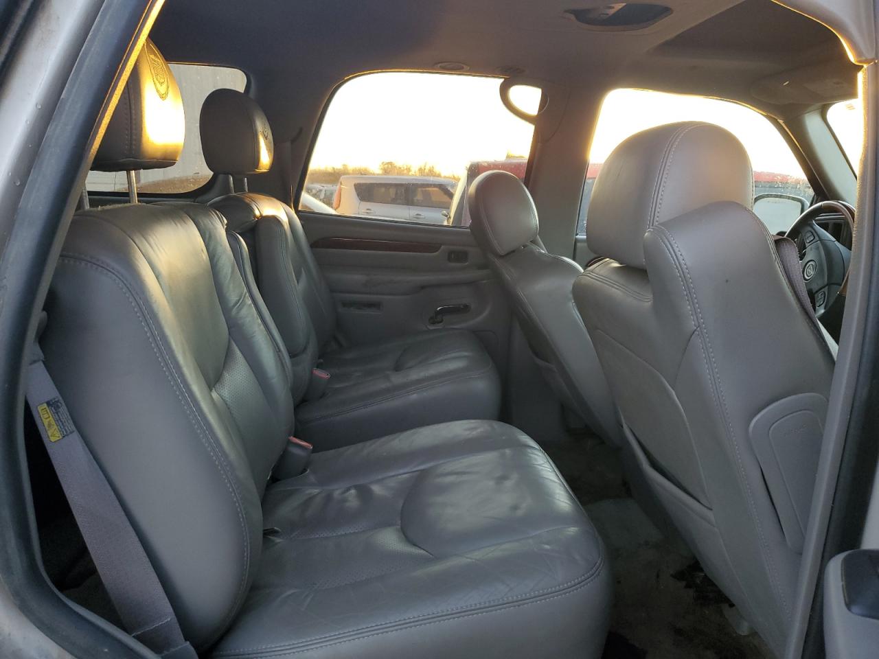 2004 Cadillac Escalade VIN 1GYEK63N24R150343 Copart auction photo, front end / rear end damage thumbnail 11