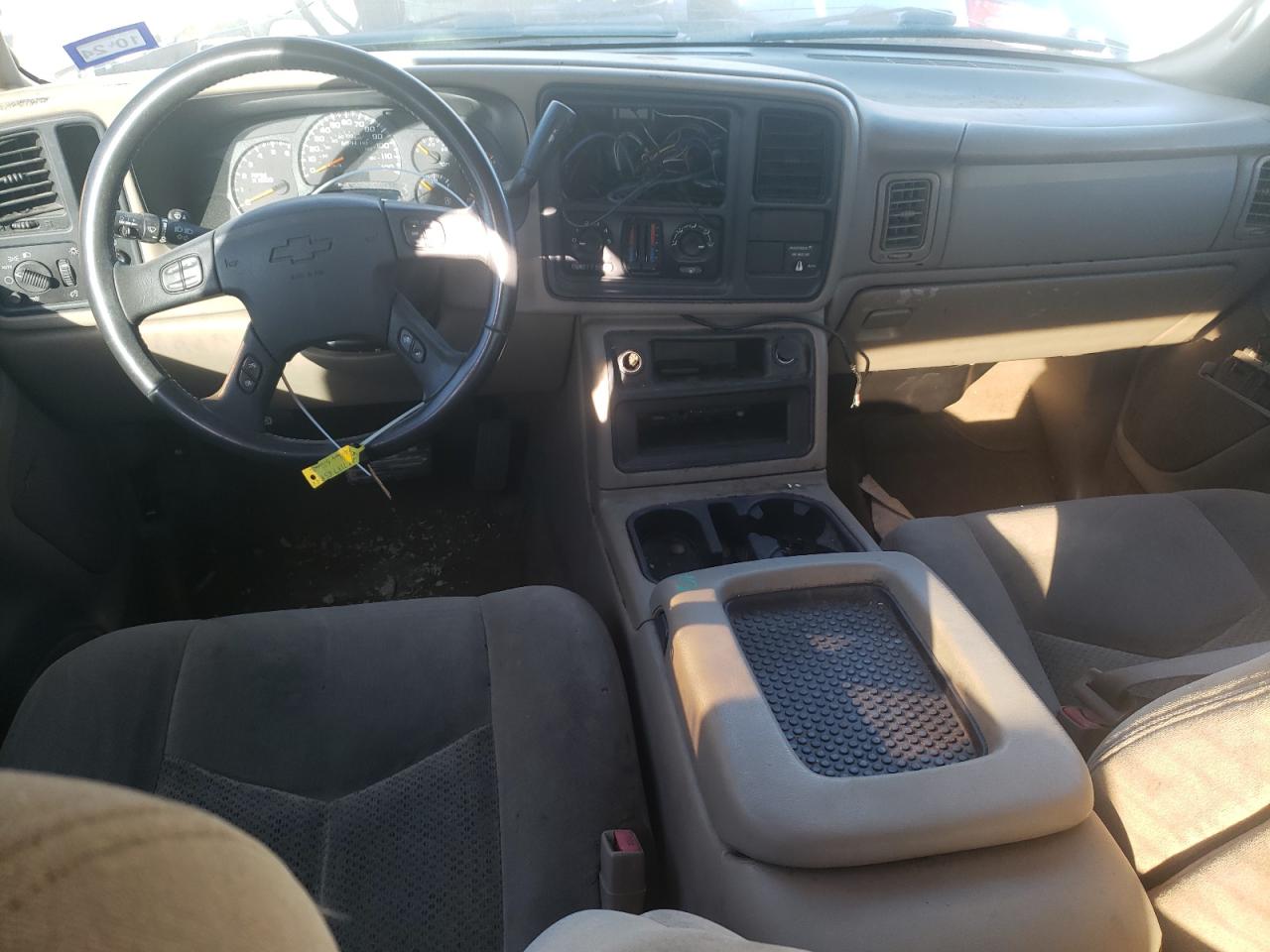 2004 Chevrolet Silverado VIN 1GCEC19T84E394355 Copart auction photo, vandalism / side damage thumbnail 8