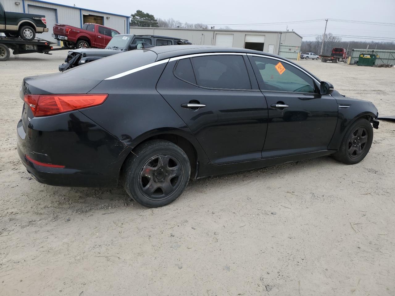 2011 KIA Optima VIN KNAGN4A72B5066104 Copart auction photo, all over damage thumbnail 3