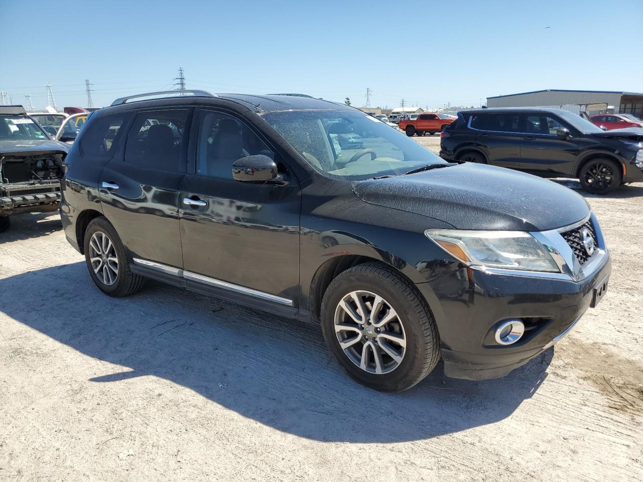 2013 Nissan Pathfinder VIN 5N1AR2MN1DC622487 Copart auction photo, rear end / minor dent/scratches damage thumbnail 4