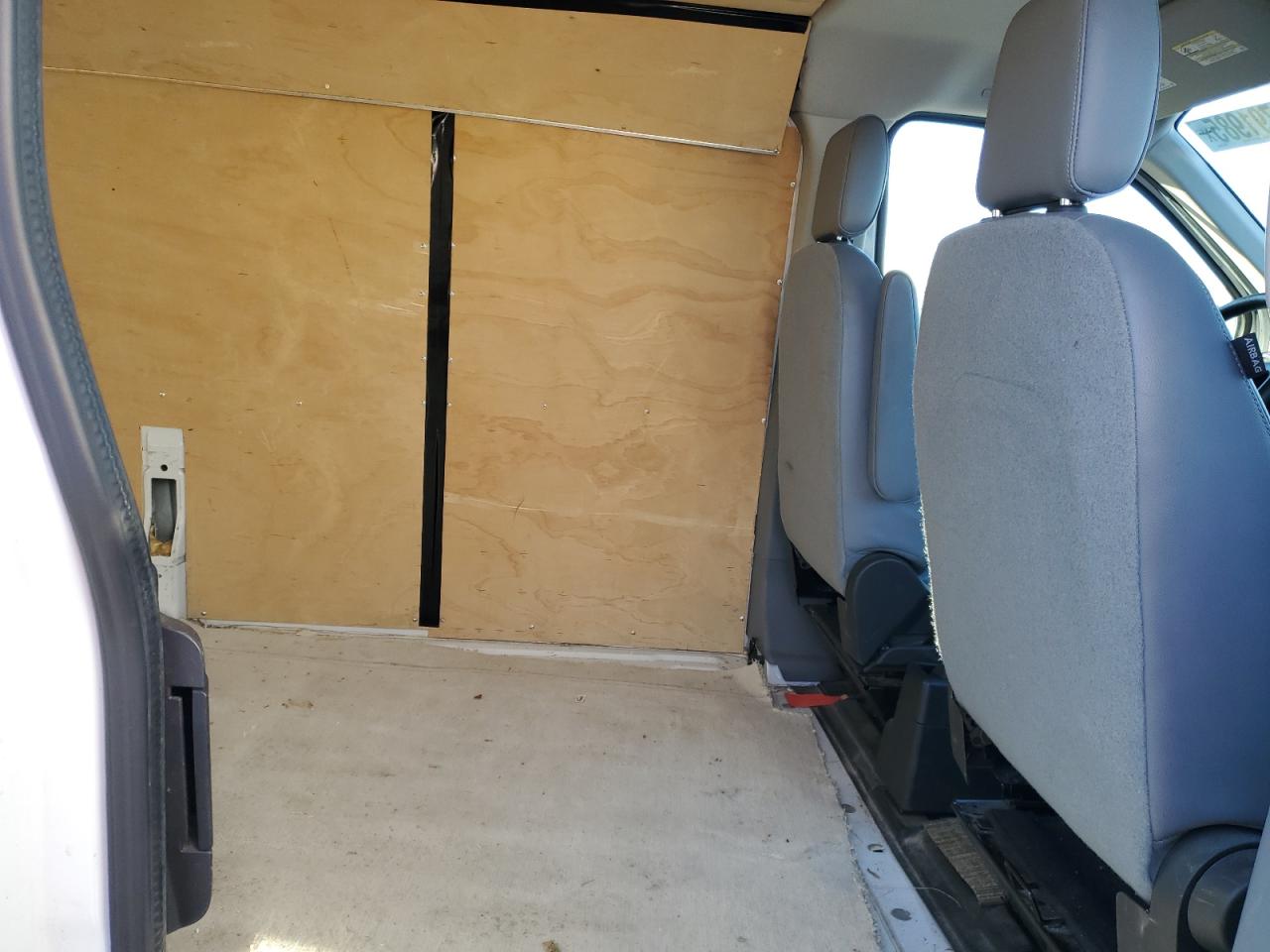 2018 Ford Transit VIN 1FTYE9ZM3JKA20344 Copart auction photo, front end / minor dent/scratches damage thumbnail 11