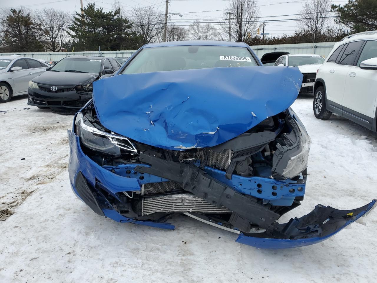2019 Chevrolet Cruze VIN 3G1BE6SM4KS588700 Copart auction photo, front end damage thumbnail 5