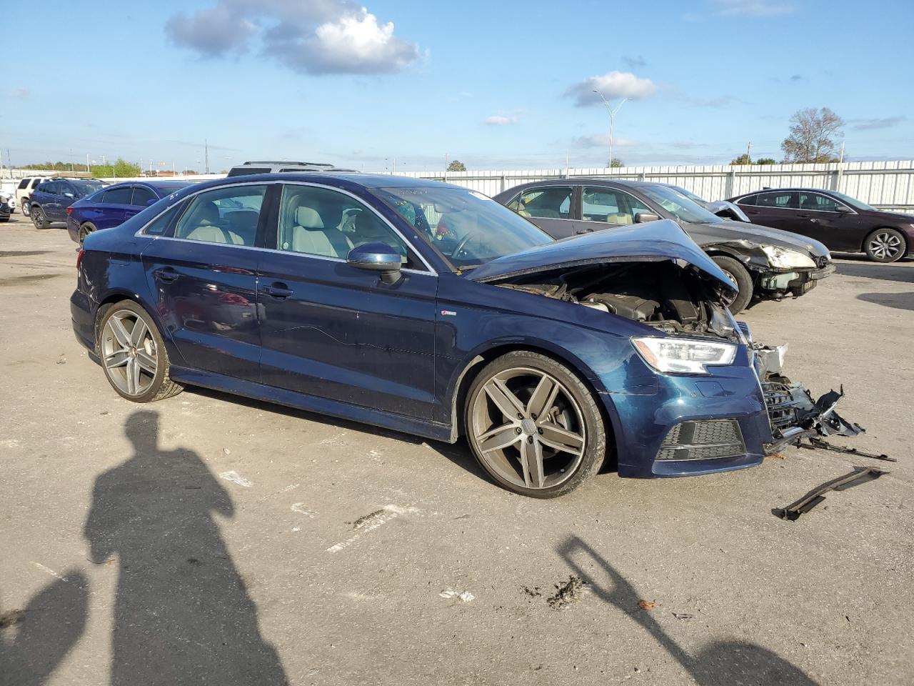 2017 Audi A3 VIN WAUJ8GFFXH1007669 Copart auction photo, front end / side damage thumbnail 4