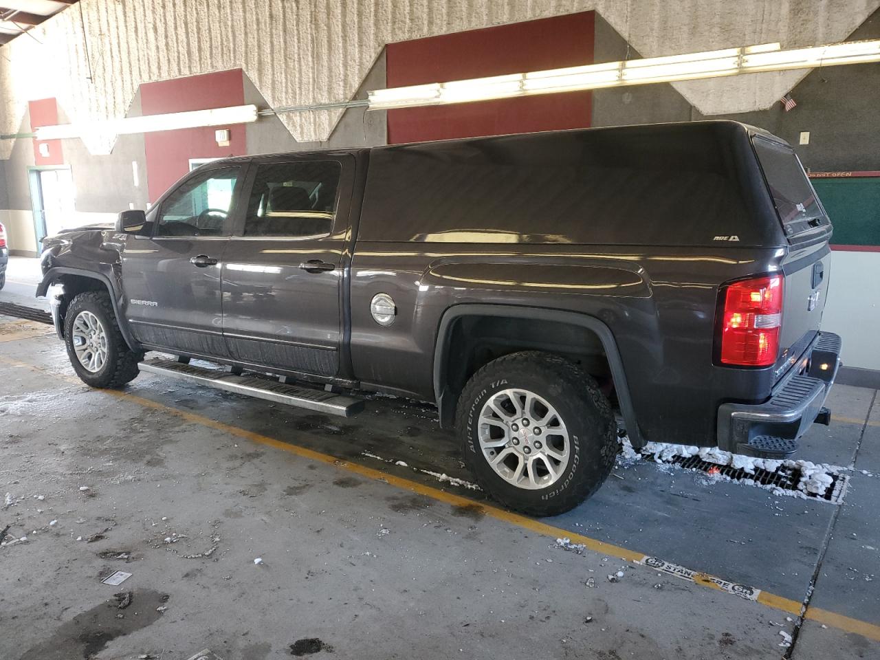 2014 GMC Sierra VIN 3GTU2UEC0EG124987 Copart auction photo, front end damage thumbnail 2