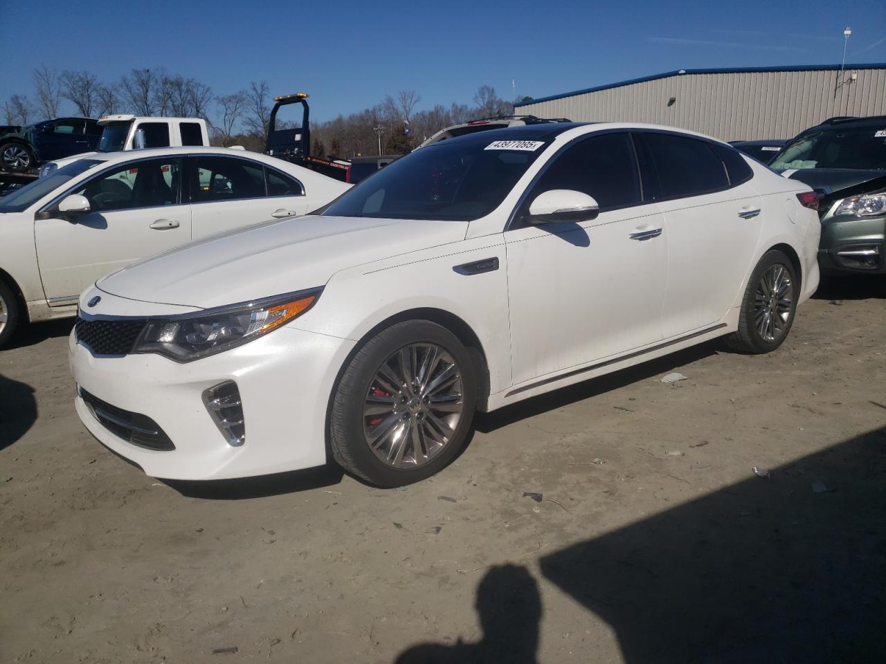 2017 KIA Optima VIN 5XXGV4L20HG147594