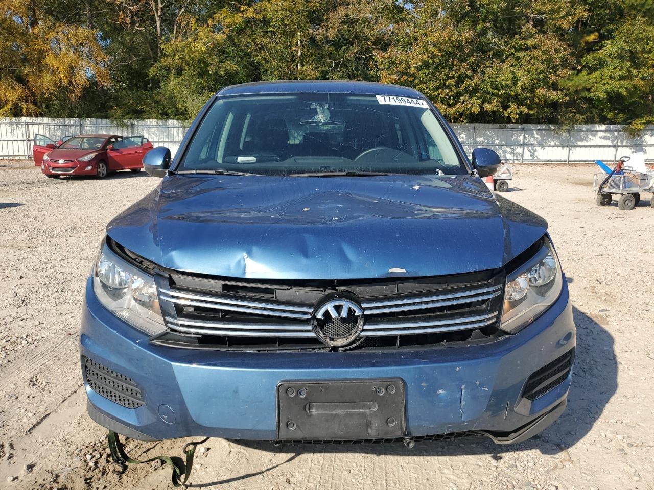 2018 Volkswagen Tiguan VIN WVGBV7AX8JK004118 Copart auction photo, front end damage thumbnail 5