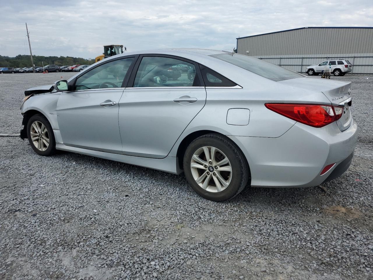 2014 Hyundai Sonata VIN 5NPEB4AC4EH943499 Copart auction photo, front end / side damage thumbnail 2