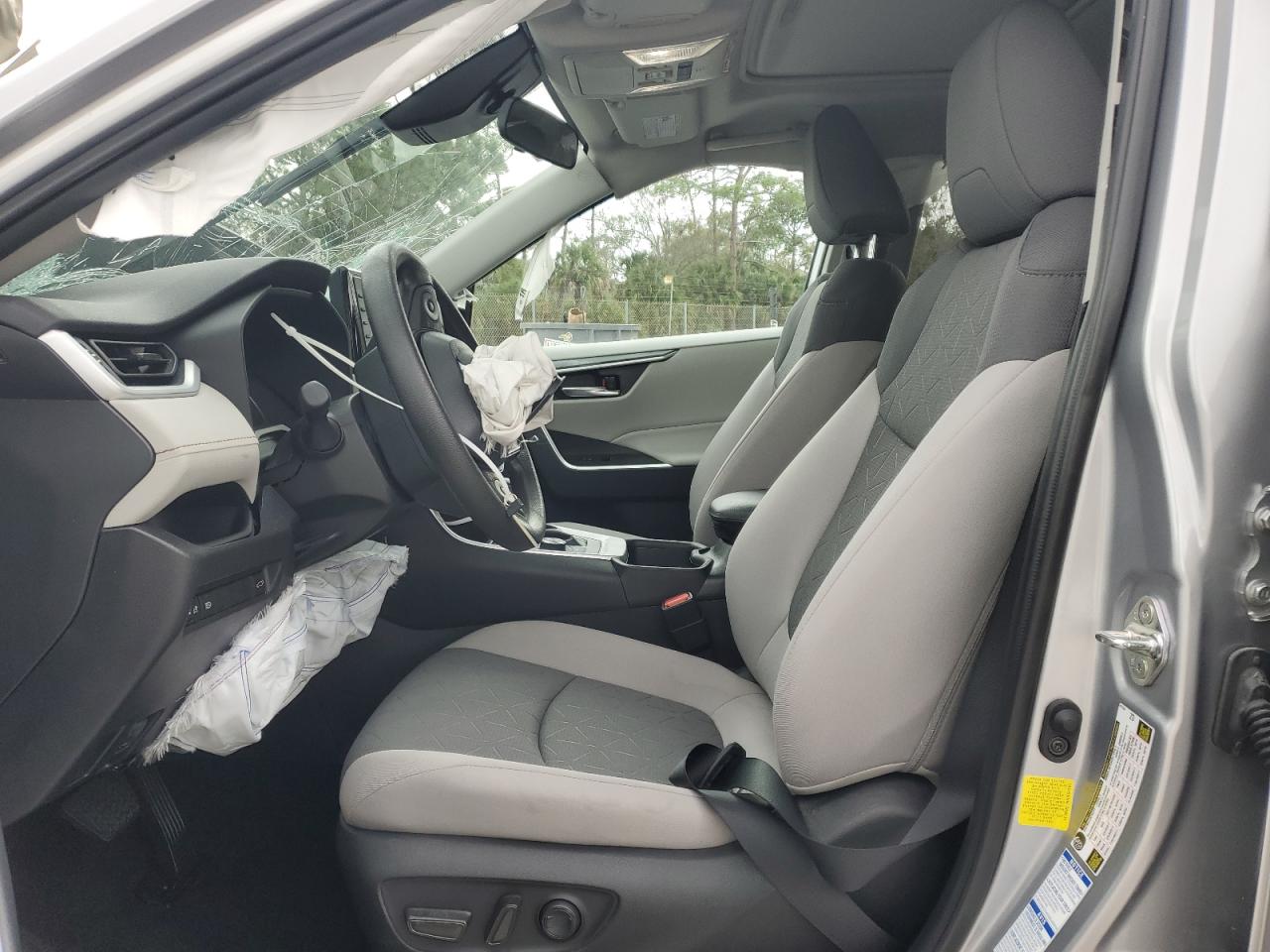 2022 Toyota RAV 4 VIN 4T3RWRFV8NU066540 Copart auction photo, all over / minor dent/scratches damage thumbnail 7