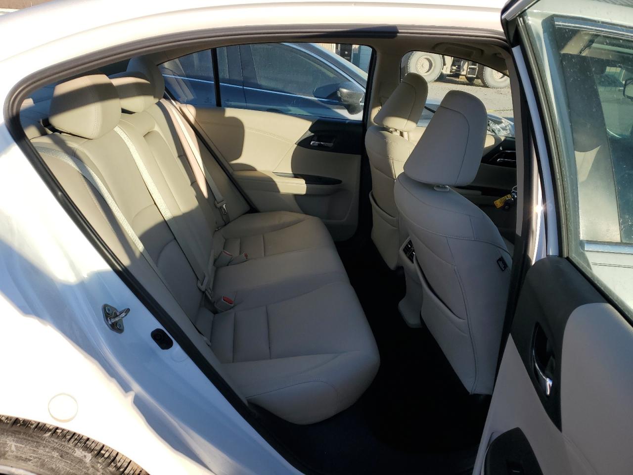2016 Honda Accord VIN 1HGCR2F8XGA108661 Copart auction photo, front end damage thumbnail 10