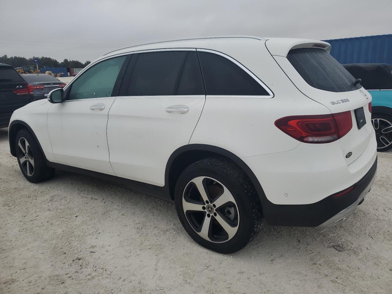 2020 Mercedes-Benz GLC VIN WDC0G8EB2LF681679 Copart auction photo, water/flood damage thumbnail 2