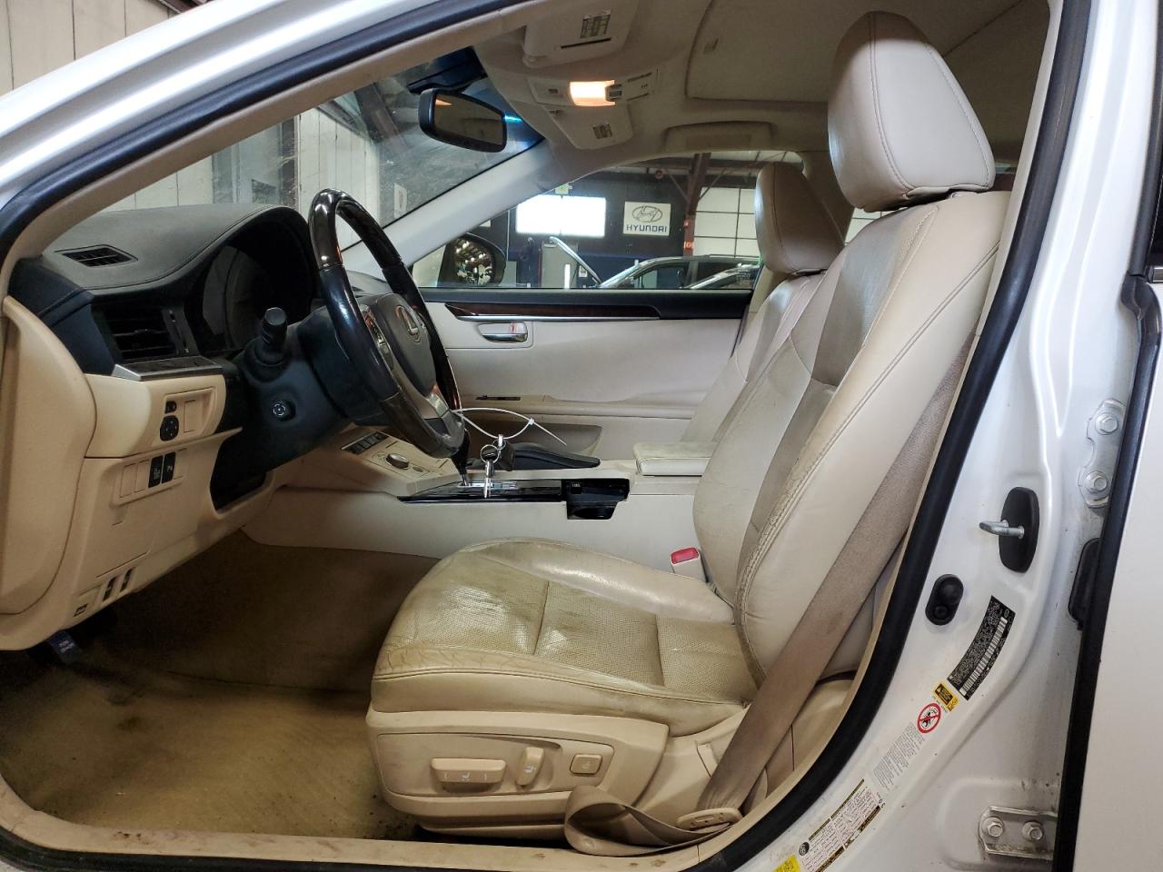 2015 Lexus ES VIN JTHBK1GG3F2152930 Copart auction photo, front end / minor dent/scratches damage thumbnail 7
