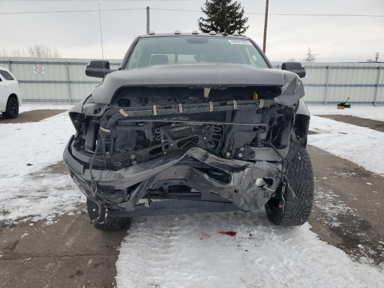 2018 RAM 2500 VIN 3C6UR5DJ9JG378989 Copart auction photo, front end damage thumbnail 5