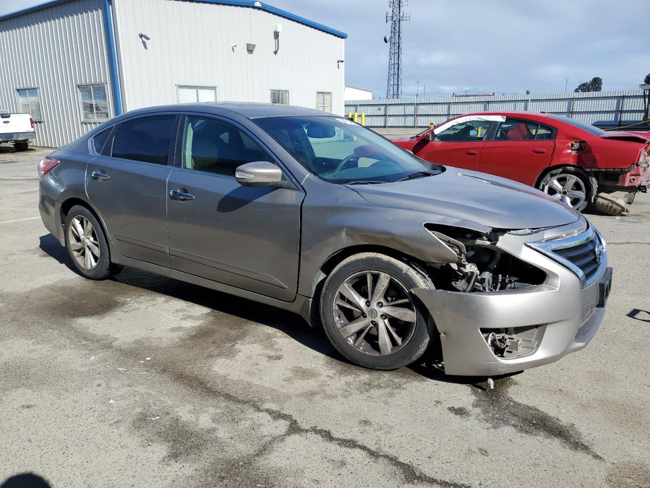 2013 Nissan Altima VIN 1N4AL3APXDC233077 Copart auction photo, front end damage thumbnail 4