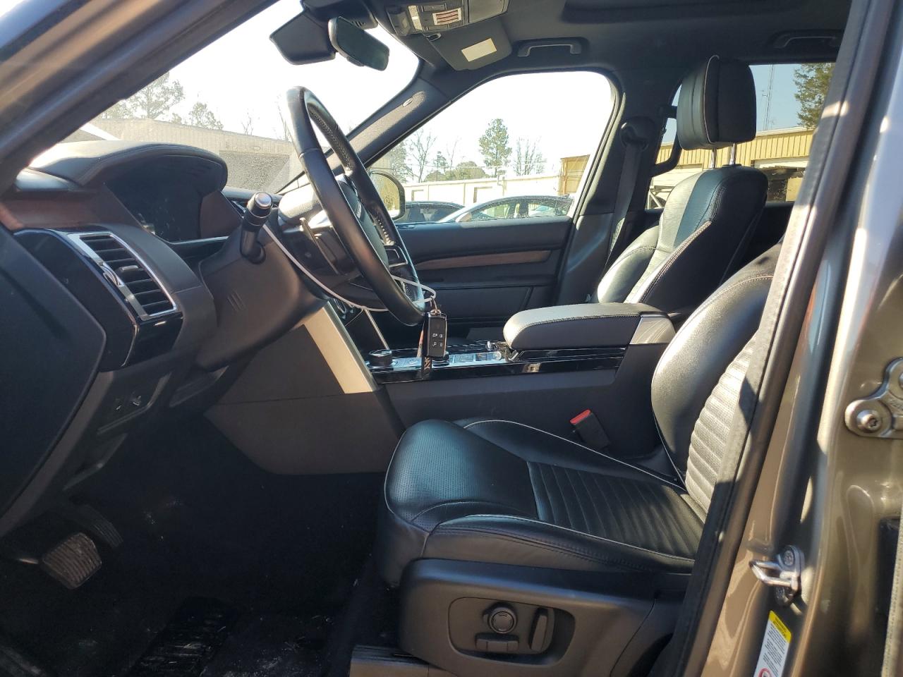 2019 Land Rover Discovery VIN SALRT2RV8K2407251 Copart auction photo, rear end damage thumbnail 7