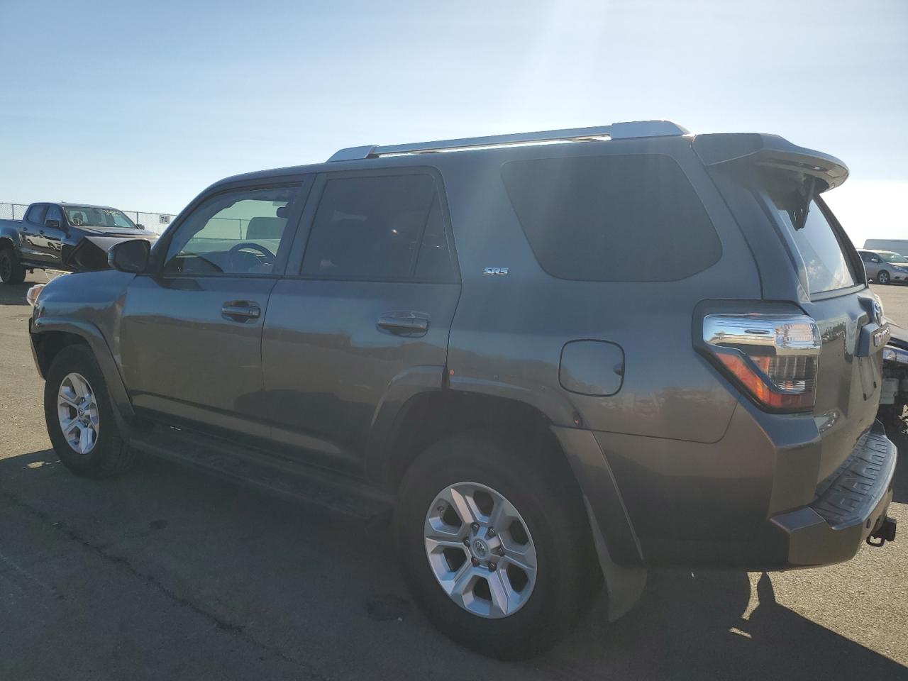 2016 Toyota 4Runner VIN JTEBU5JR8G5278855 Copart auction photo, front end / rear end damage thumbnail 2