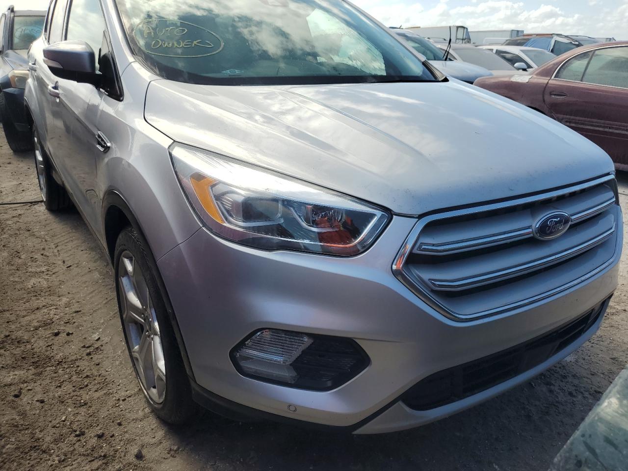 2019 Ford Escape VIN 1FMCU9J95KUA78588 Copart auction photo, water/flood damage thumbnail 5