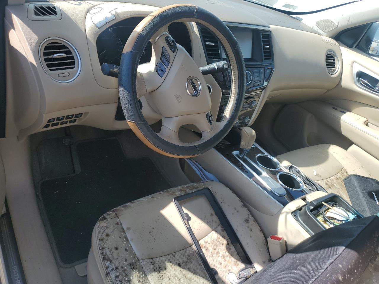 2014 Nissan Pathfinder VIN 5N1AR2MN4EC619519 Copart auction photo, water/flood damage thumbnail 8