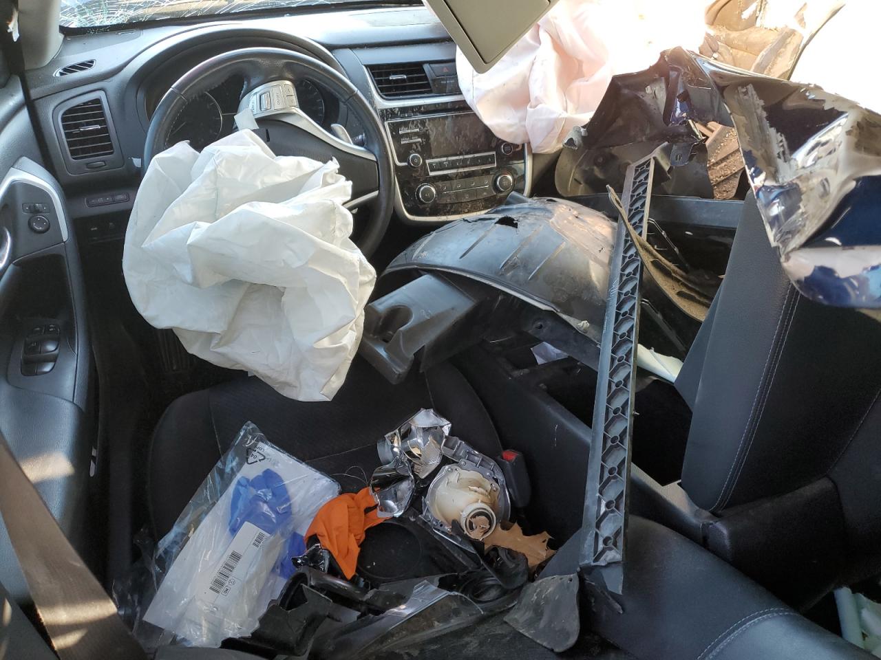 2018 Nissan Altima VIN 1N4AL3AP1JC139908 Copart auction photo, rollover / all over damage thumbnail 8