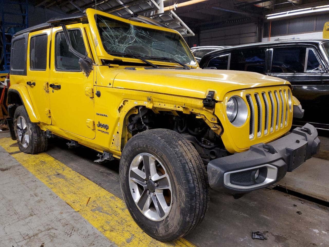 2020 Jeep Wrangler VIN 1C4HJXEN8LW272472 Copart auction photo, all over damage thumbnail 4