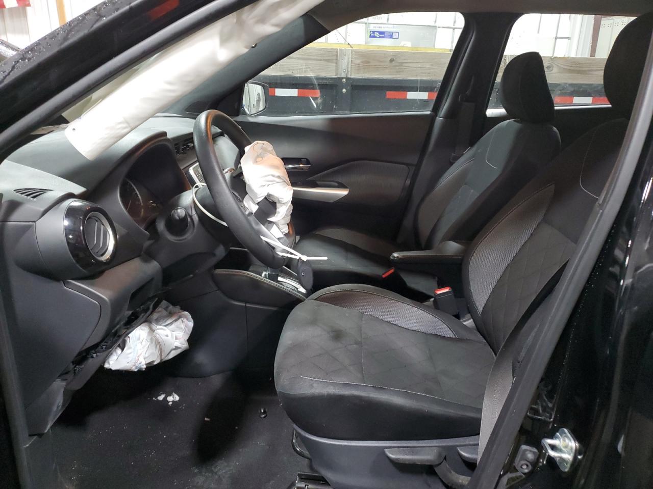 2020 Nissan Kicks VIN 3N1CP5CV8LL557990 Copart auction photo, front end damage thumbnail 7