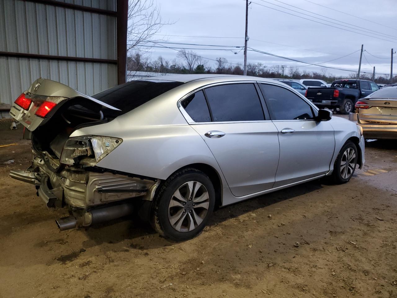 2015 Honda Accord VIN 1HGCR2F35FA171654 Copart auction photo, rear end / front end damage thumbnail 3