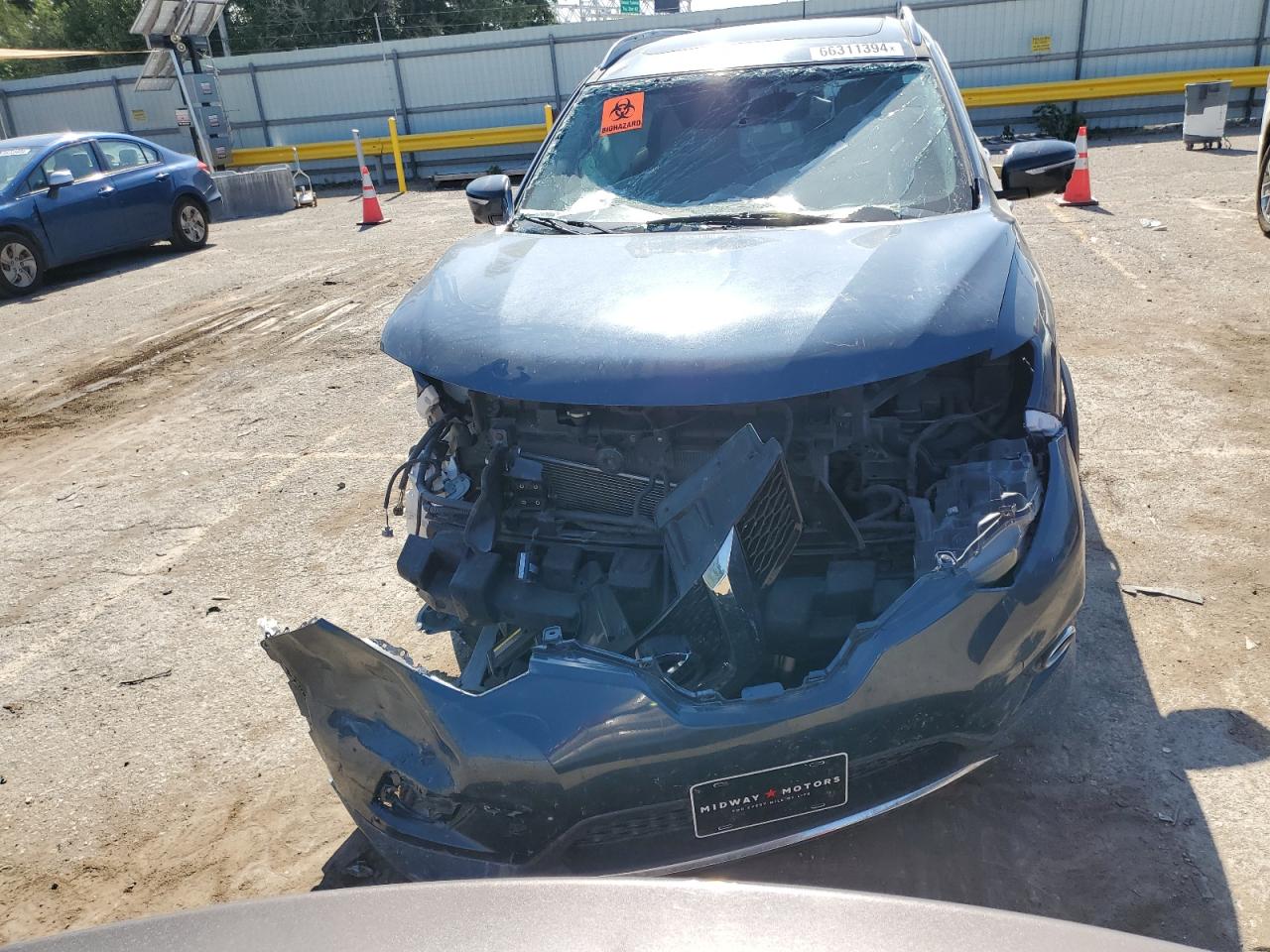 2015 Nissan Rogue VIN 5N1AT2MV7FC870862 Copart auction photo, front end / side damage thumbnail 5