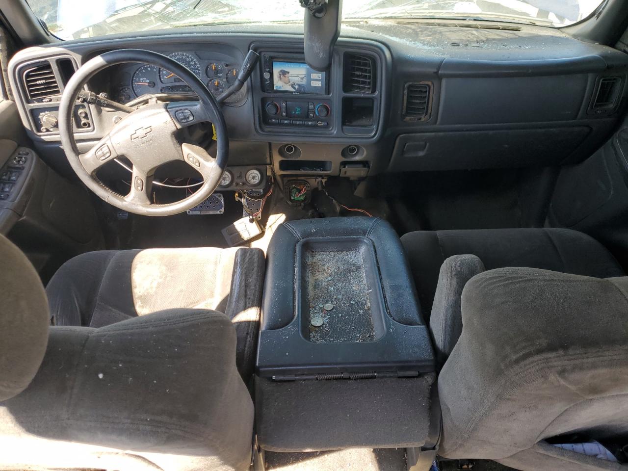 2003 Chevrolet Silverado VIN 1GCGC13U93F111447 Copart auction photo, vandalism damage thumbnail 8