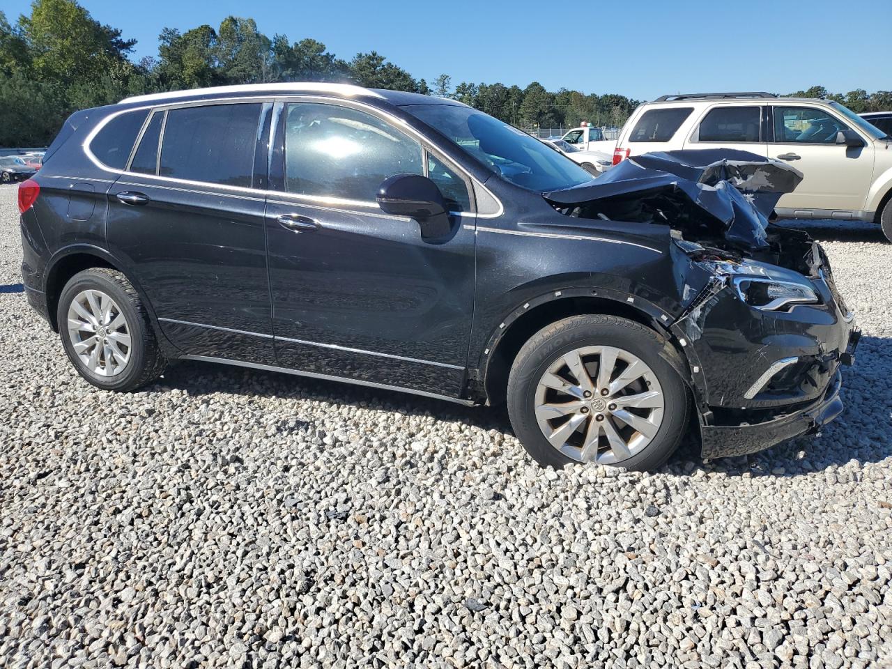 2017 Buick Envision VIN LRBFXBSAXHD177682 Copart auction photo, front end damage thumbnail 4