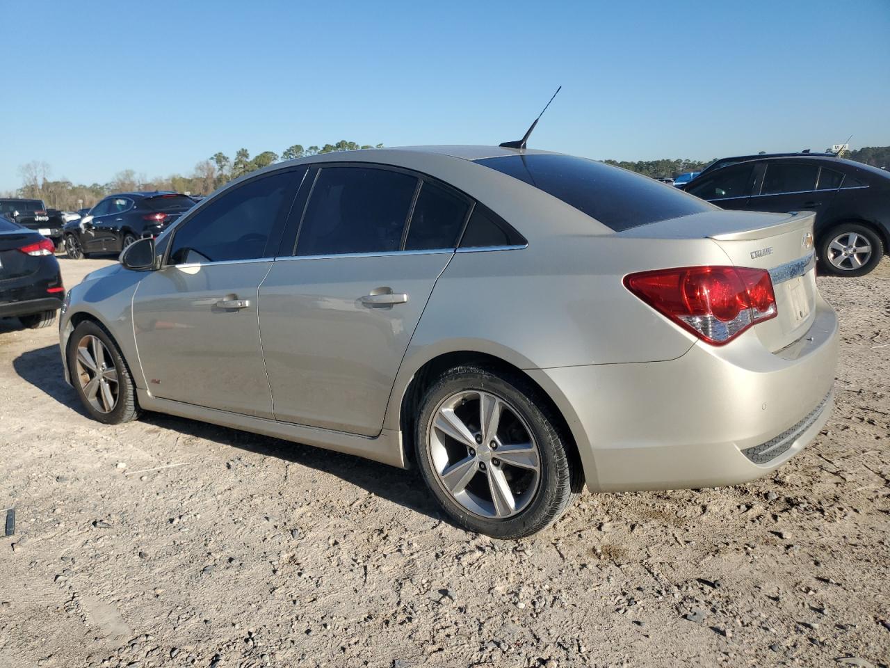 2013 Chevrolet Cruze VIN 1G1PE5SB6D7172499 Copart auction photo, normal wear / minor dent/scratches damage thumbnail 2