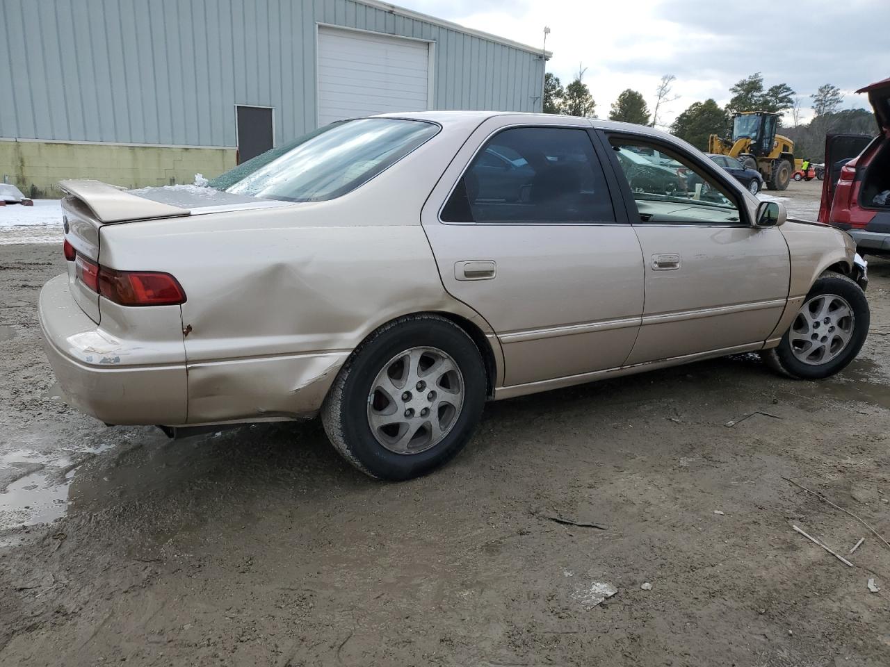 1998 Toyota Camry VIN 4T1BG22K1WU312209 Copart auction photo, front end / rear end damage thumbnail 3