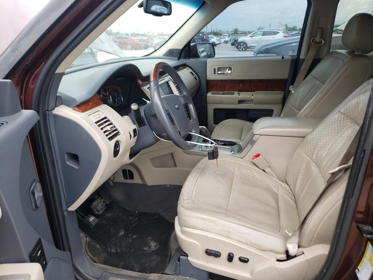 2009 Ford Flex VIN 2FMEK63C49BA12586 Copart auction photo, hail damage thumbnail 7