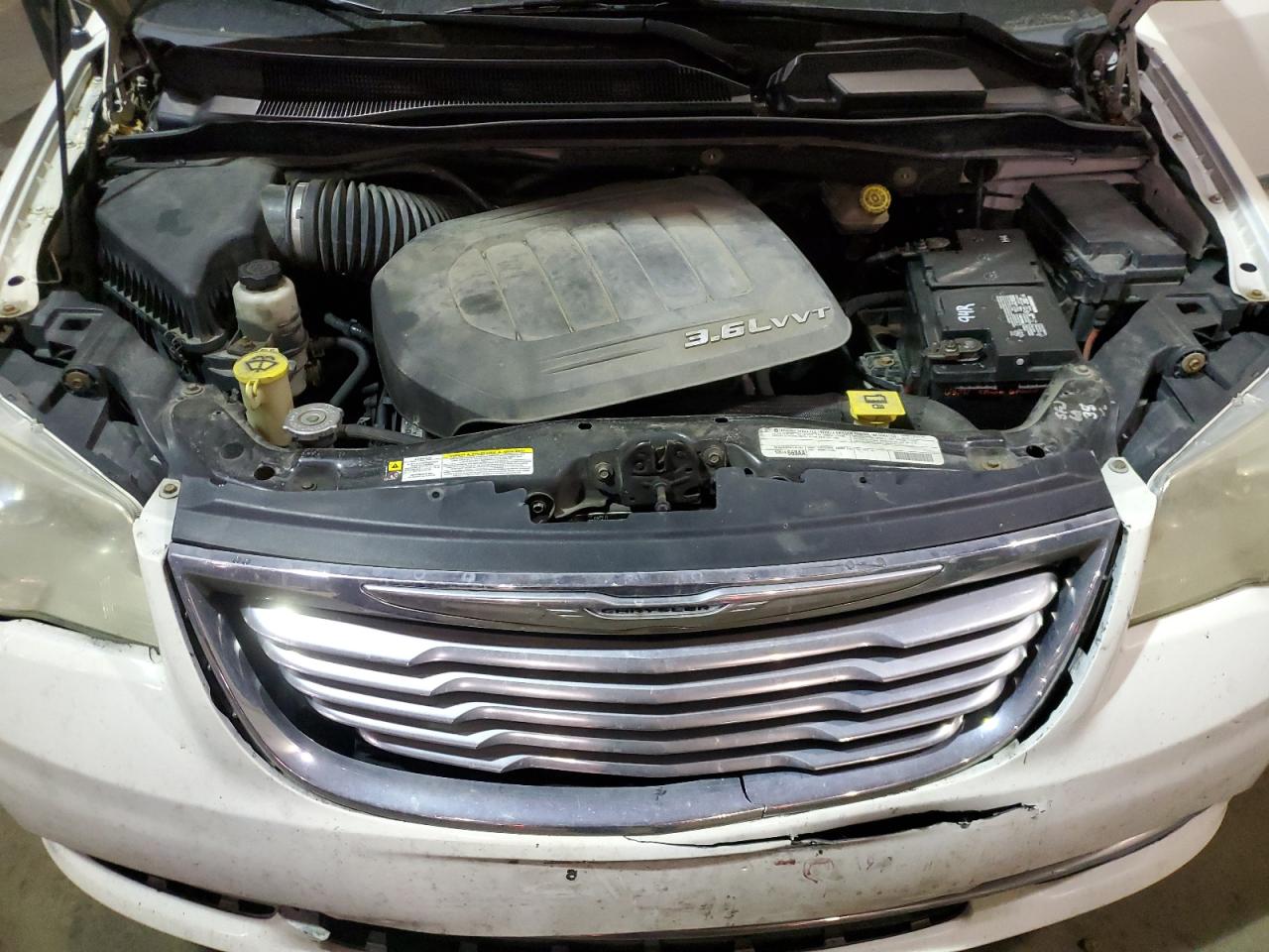2012 Chrysler Town & Country VIN 2C4RC1BG5CR304885 Copart auction photo, front end / rear end damage thumbnail 12