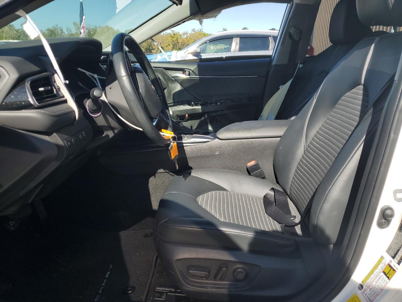 2020 Toyota Camry VIN 4T1G11AK6LU989836 Copart auction photo, side / front end damage thumbnail 7
