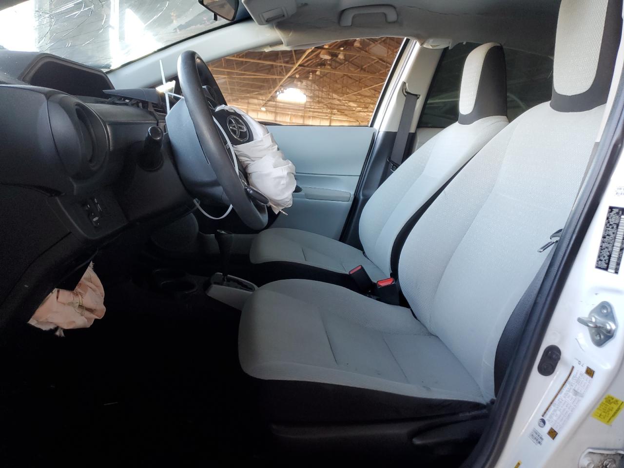 2013 Toyota Prius VIN JTDKDTB34D1044461 Copart auction photo, front end damage thumbnail 7