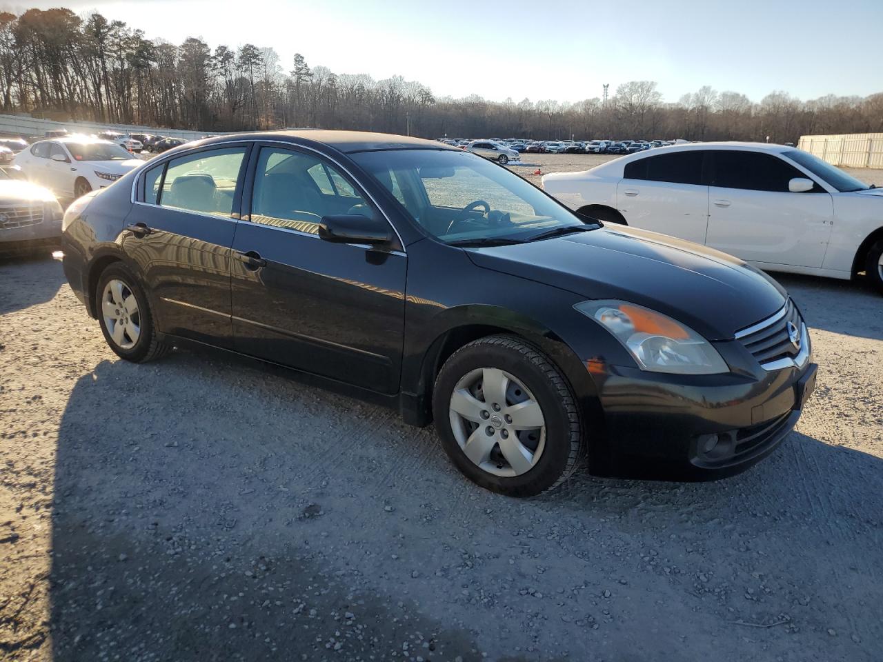 2007 Nissan Altima VIN 1N4AL21E57C235669 Copart auction photo, side / minor dent/scratches damage thumbnail 4