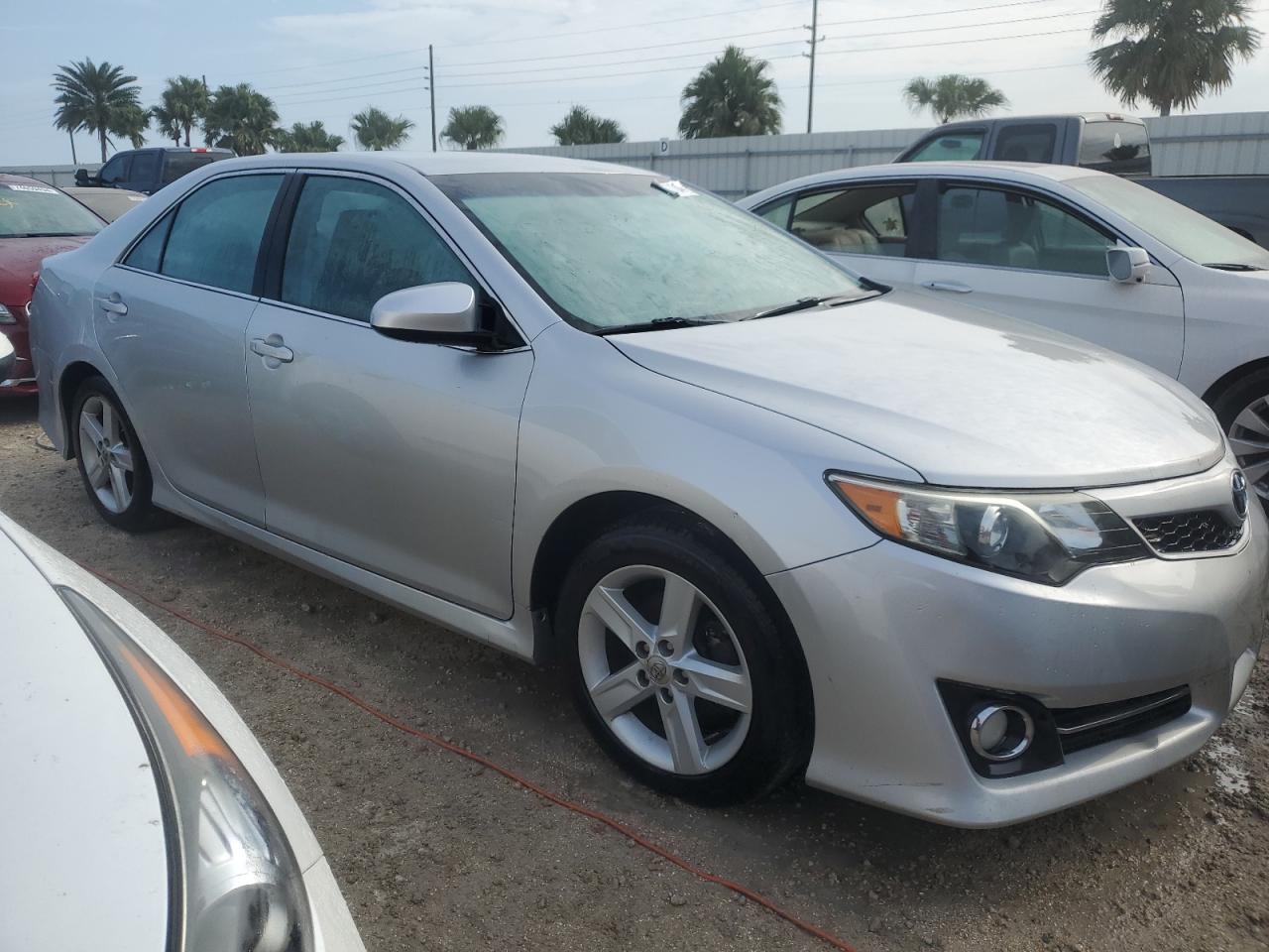 2012 Toyota Camry VIN 4T1BF1FKXCU132312 Copart auction photo, water/flood damage thumbnail 4
