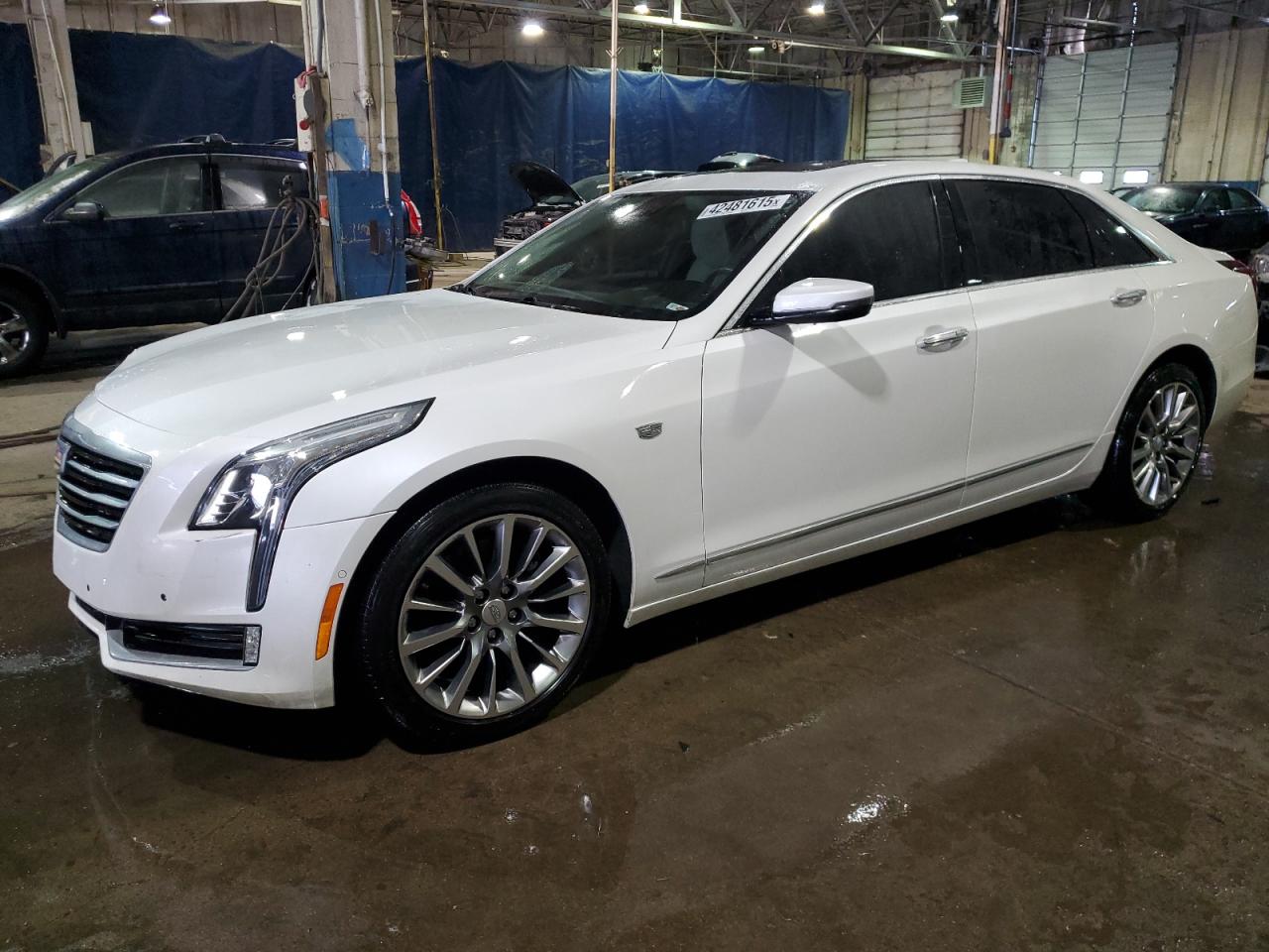 2018 Cadillac CT6 VIN 1G6KD5RS2JU102492