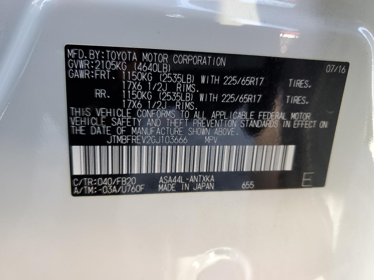 2016 Toyota RAV 4 VIN JTMBFREV2GJ103666 Copart auction photo, front end / side damage thumbnail 15