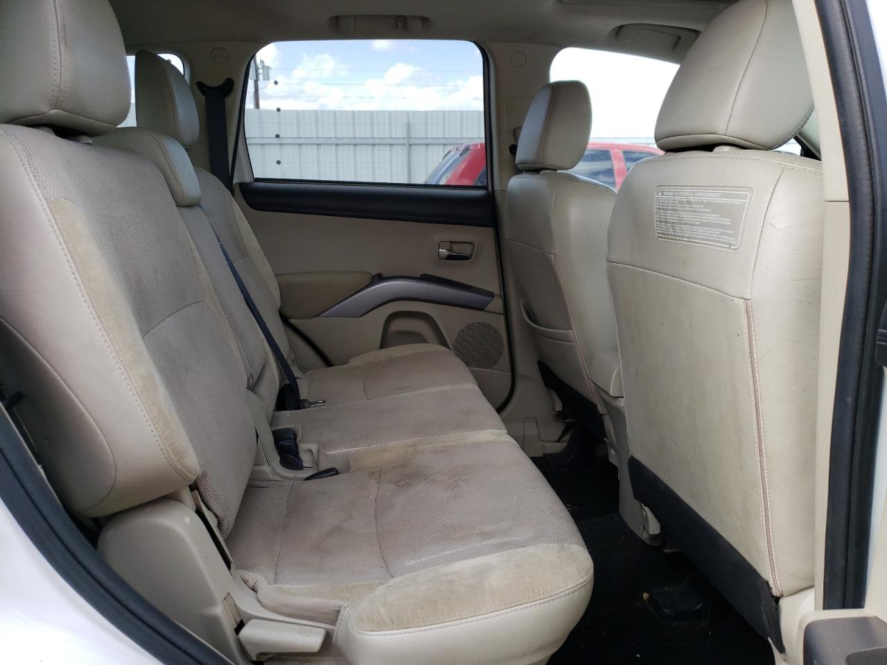 2012 Mitsubishi Outlander VIN JA4JT3AW1CU007658 Copart auction photo, front end / side damage thumbnail 12