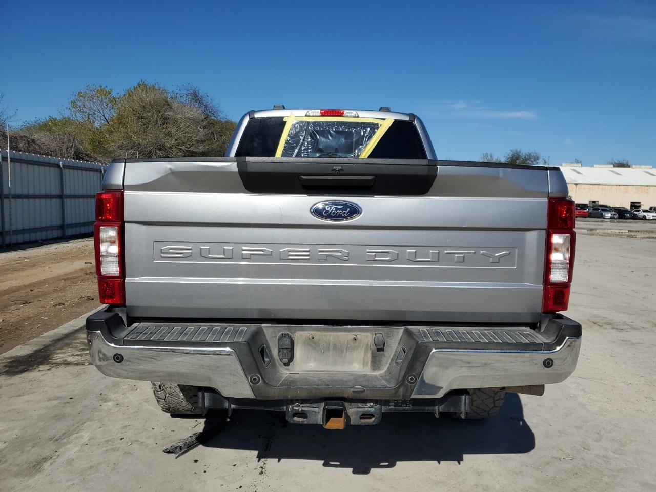 2022 Ford F250 VIN 1FT8W2BT2NEC21677 Copart auction photo, water/flood / mechanical damage thumbnail 6