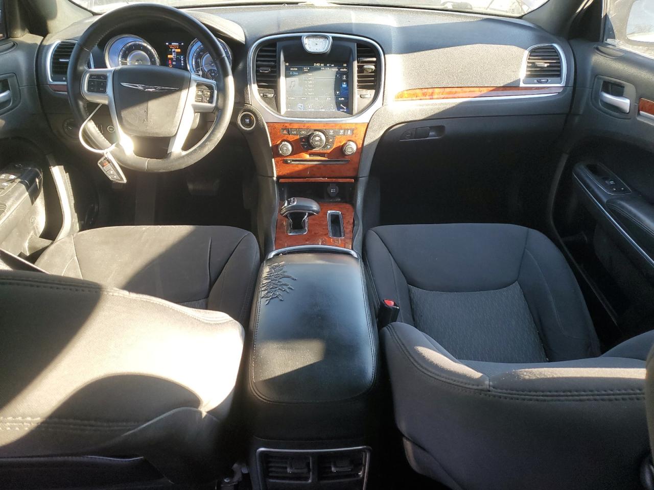 2014 Chrysler 300 VIN 2C3CCAAG0EH375920 Copart auction photo, front end damage thumbnail 8