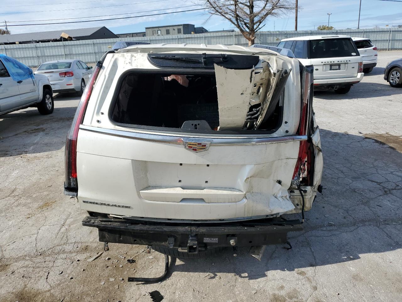 2015 Cadillac Escalade VIN 1GYS4MKJ6FR529848 Copart auction photo, all over damage thumbnail 6
