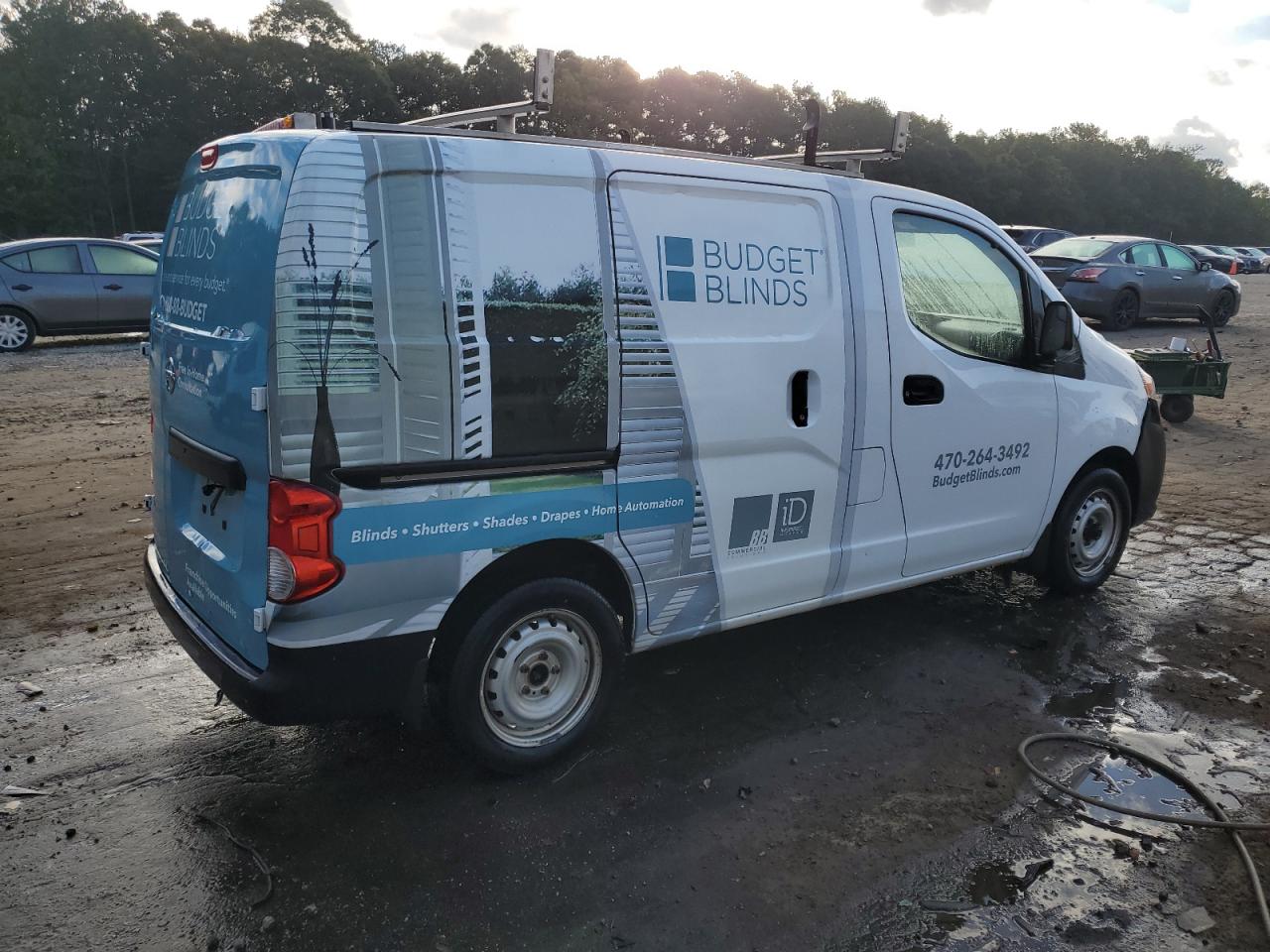 2015 Nissan NV VIN 3N6CM0KNXFK731270 Copart auction photo, water/flood / front end damage thumbnail 3