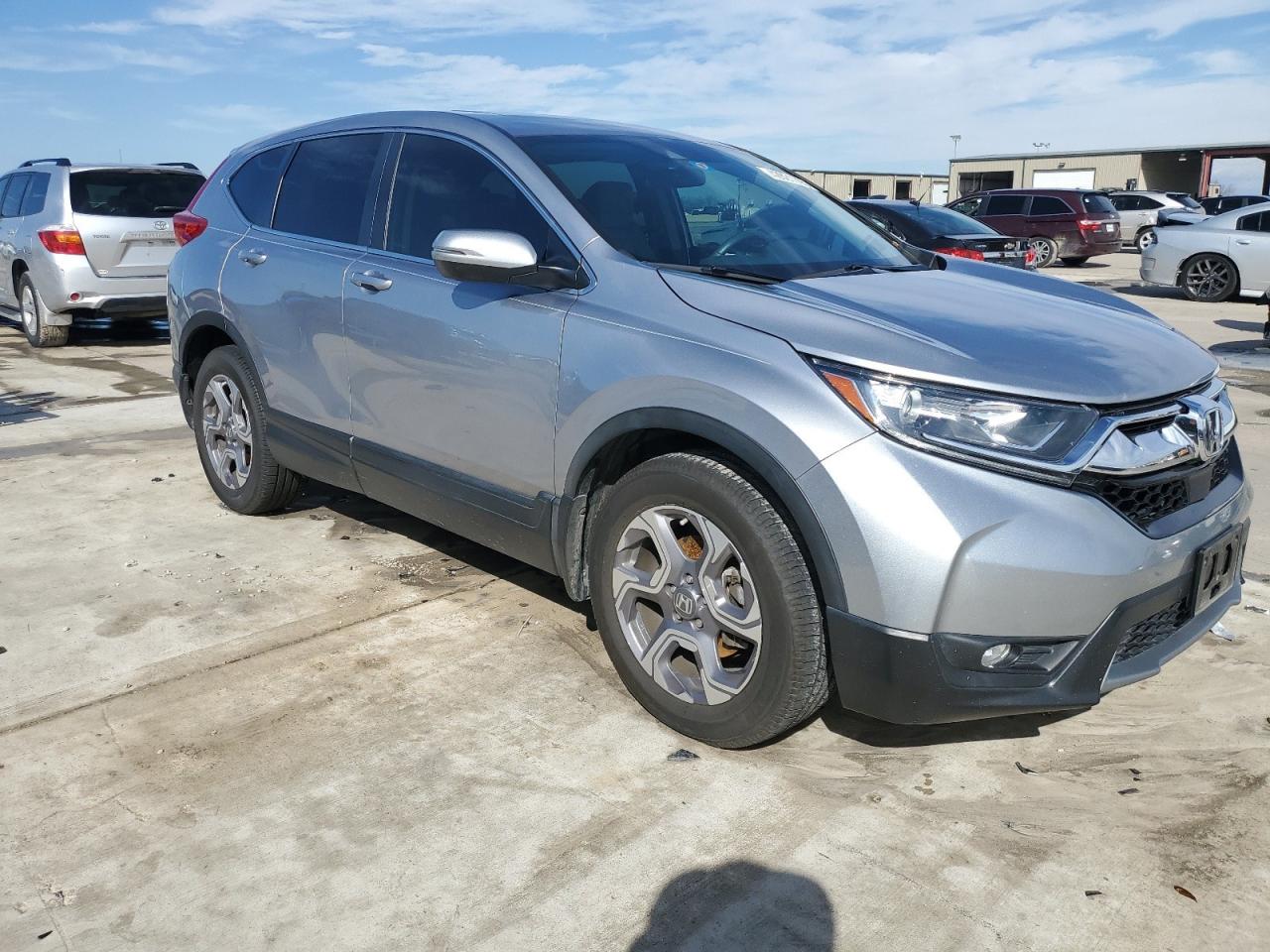 2019 Honda CR-V VIN 7FARW1H58KE028052 Copart auction photo, front end damage thumbnail 4