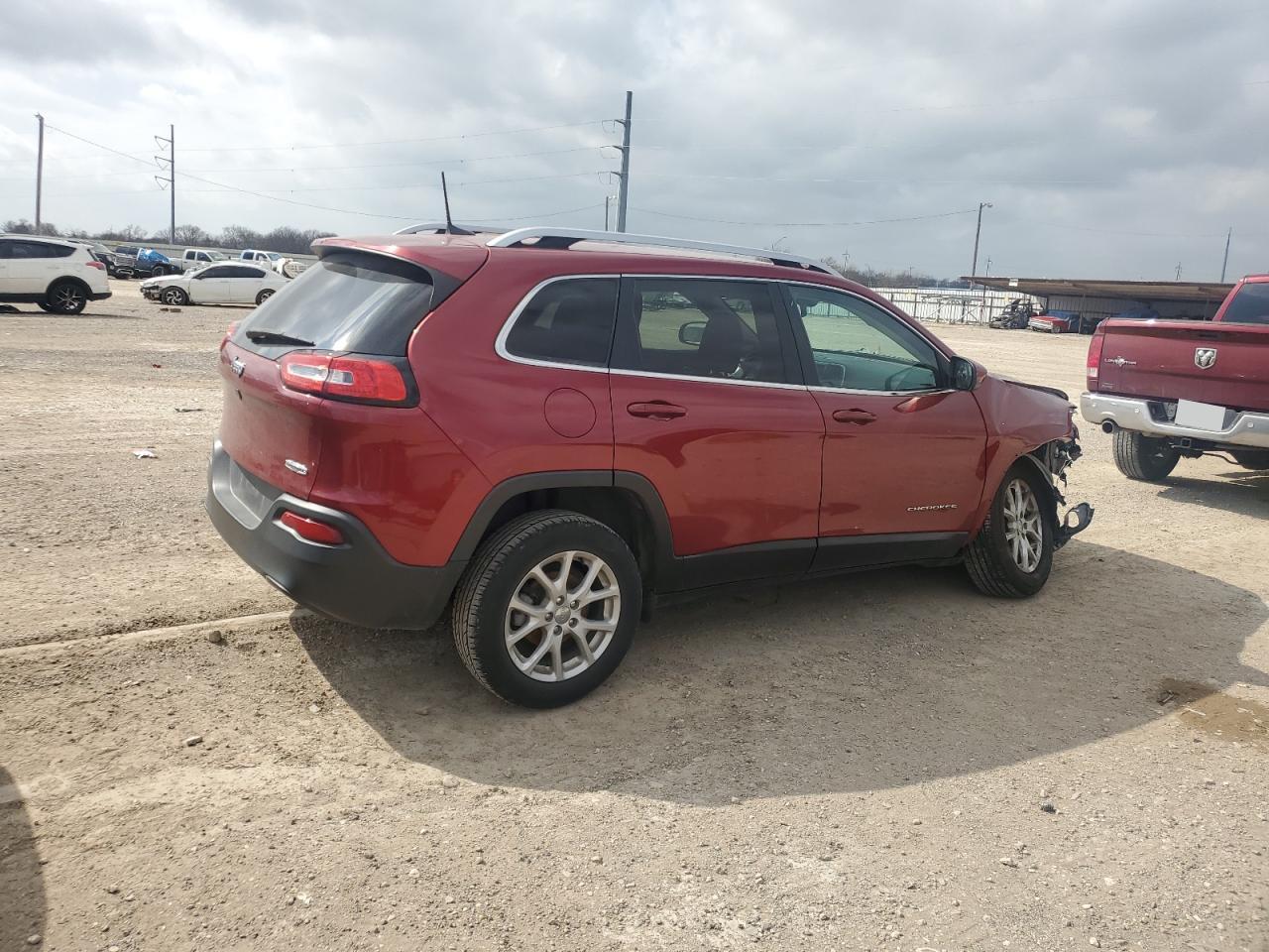 2017 Jeep Grand Cherokee VIN 1C4PJLCB3HW527002 Copart auction photo, front end damage thumbnail 3